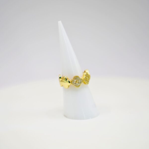 Shiny Petal Ring