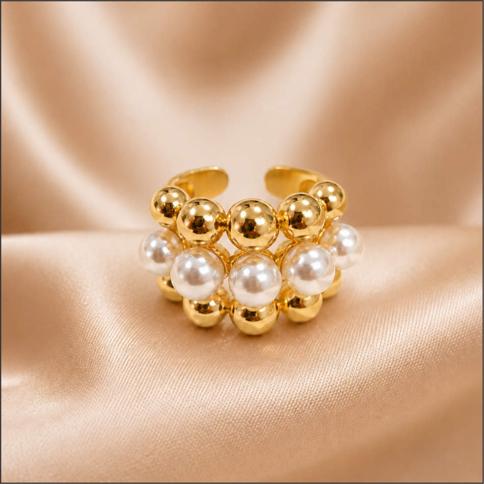 Gold Pearl Ring 023